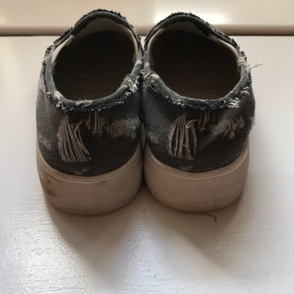 Platform Slipons - Picture 3 of 4